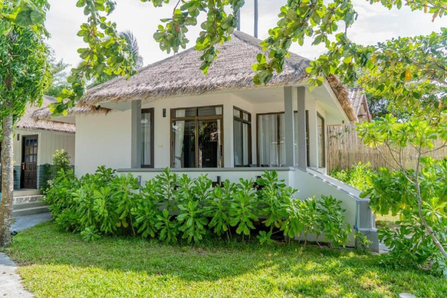 Adarin Beach Resort Мае-Нам Екстер'єр фото