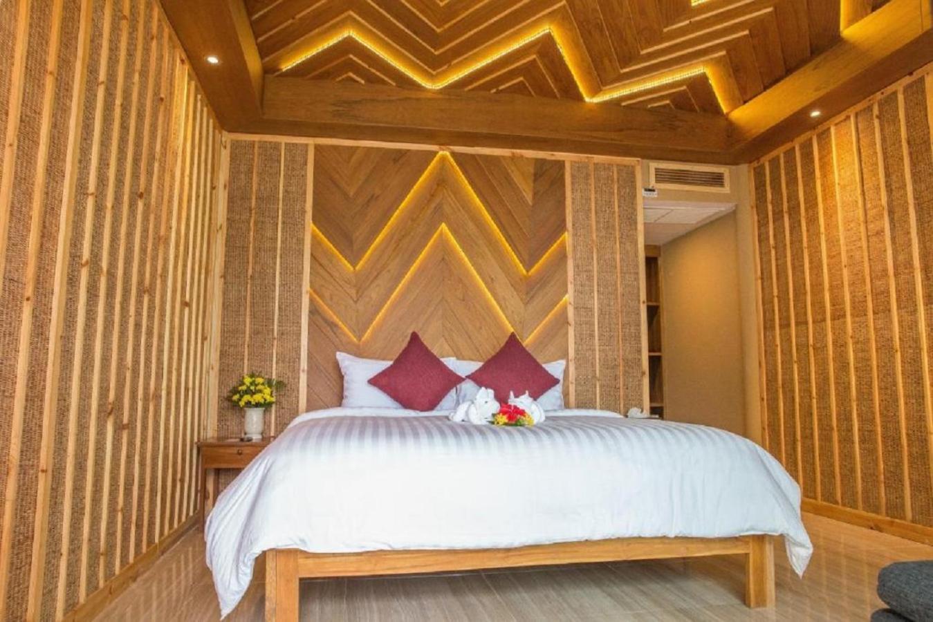 Adarin Beach Resort Мае-Нам Екстер'єр фото